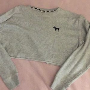 Gray pink long sleeve crop top